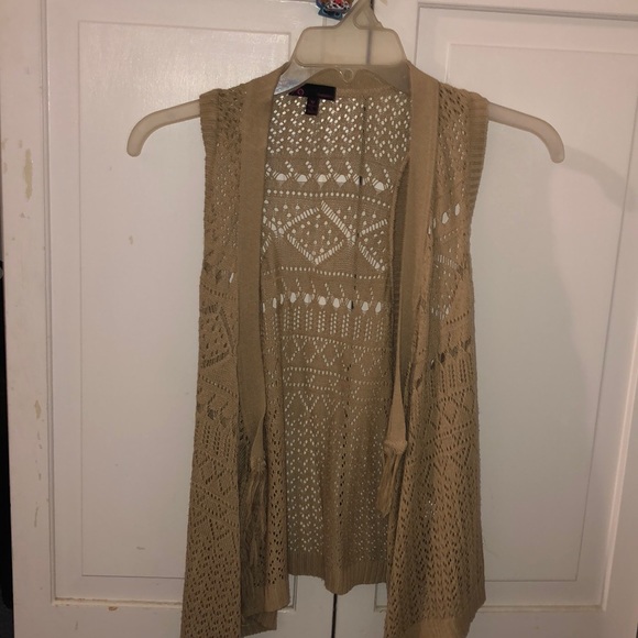 Sweaters - Tank top sweater cardigan